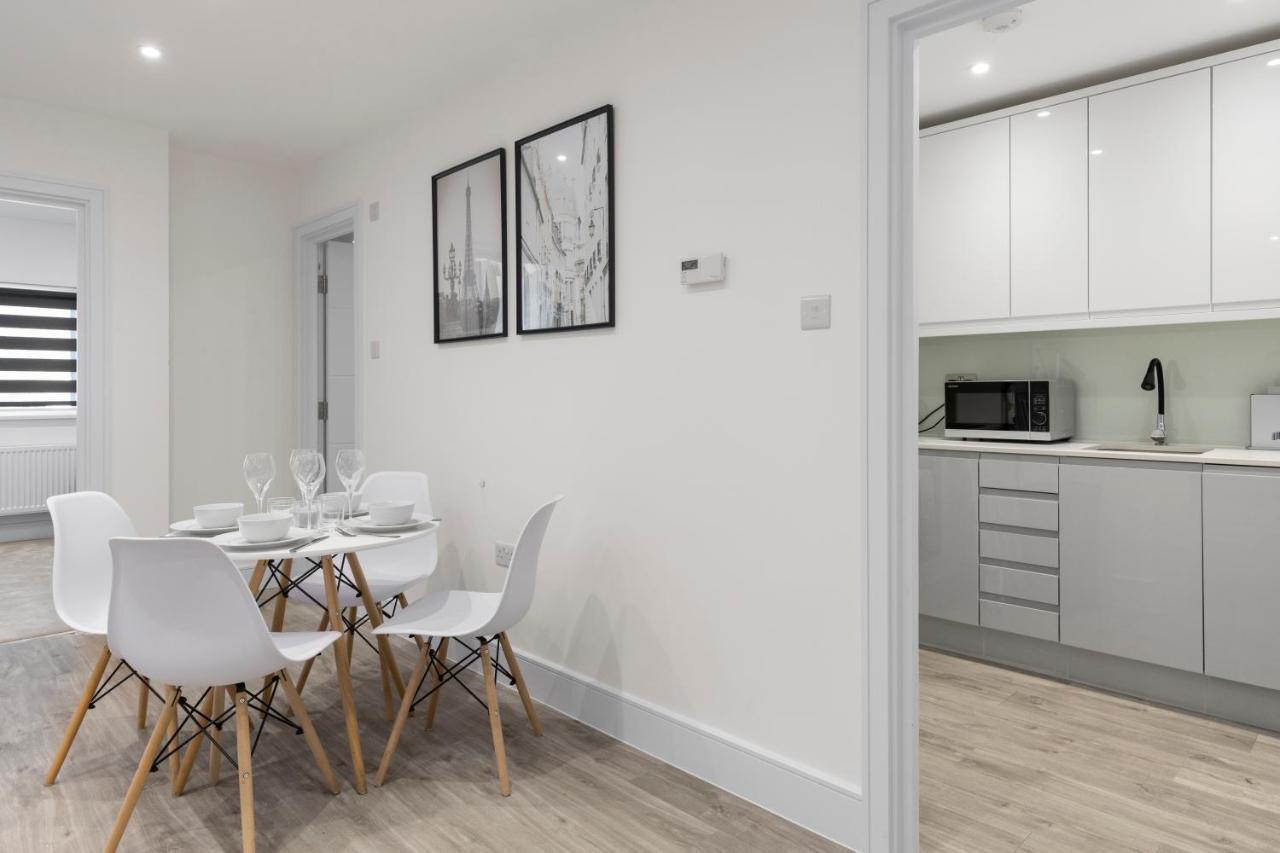 Star London Vivian Avenue 2-Bed Haven Apartment The Hyde Exterior photo
